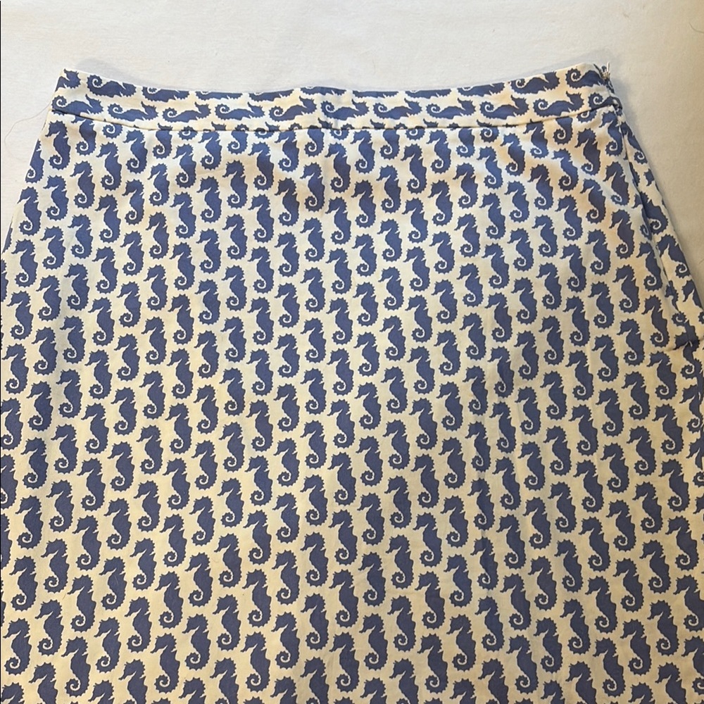 Brooks Brothers Beach/Seahorse Brooks Brothers Seahorse Print Skirt - size 12 - Picture 2 of 10